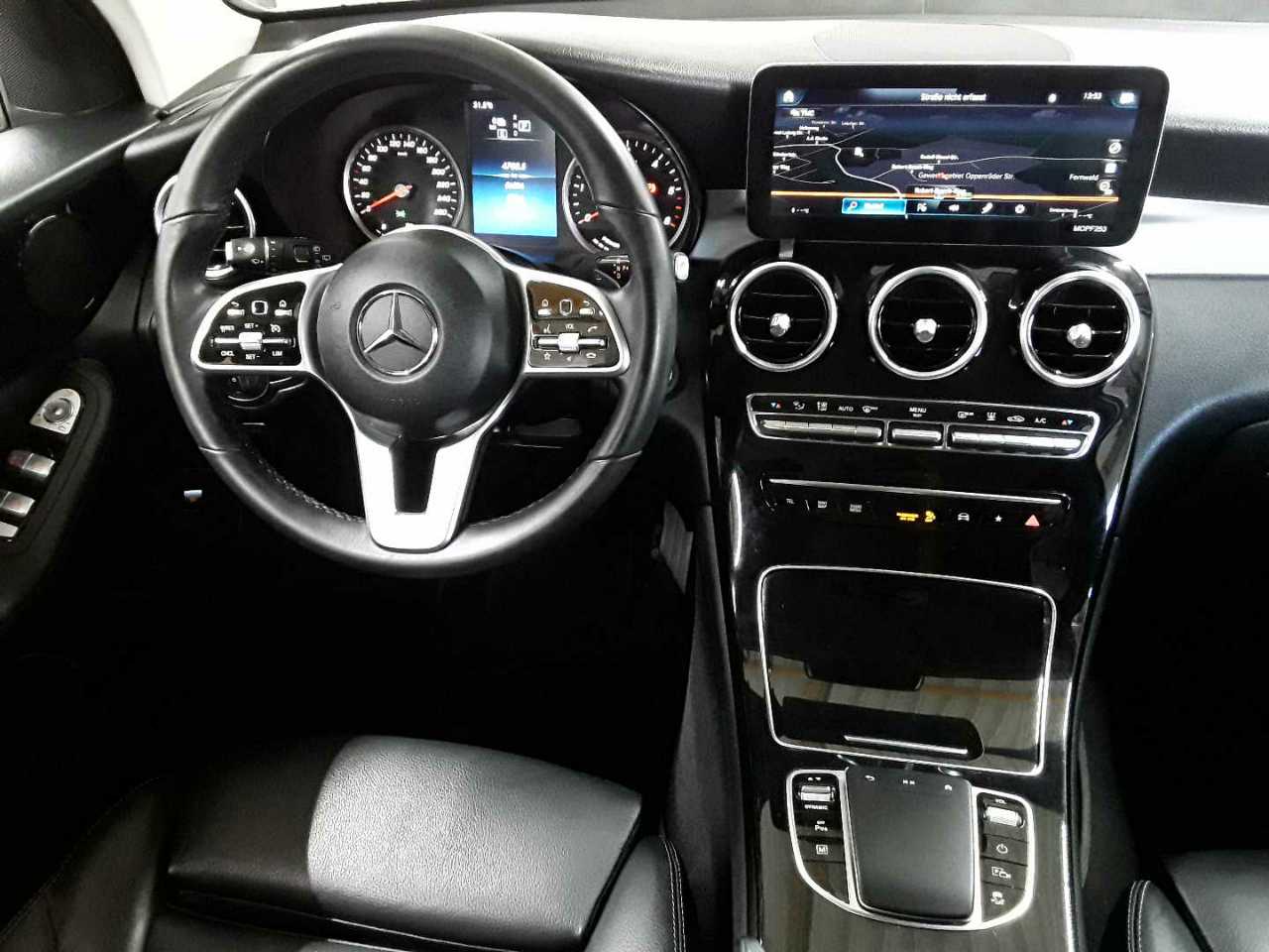 Mercedes-Benz GLC 300 de 4Matic 9G-TRONIC 10