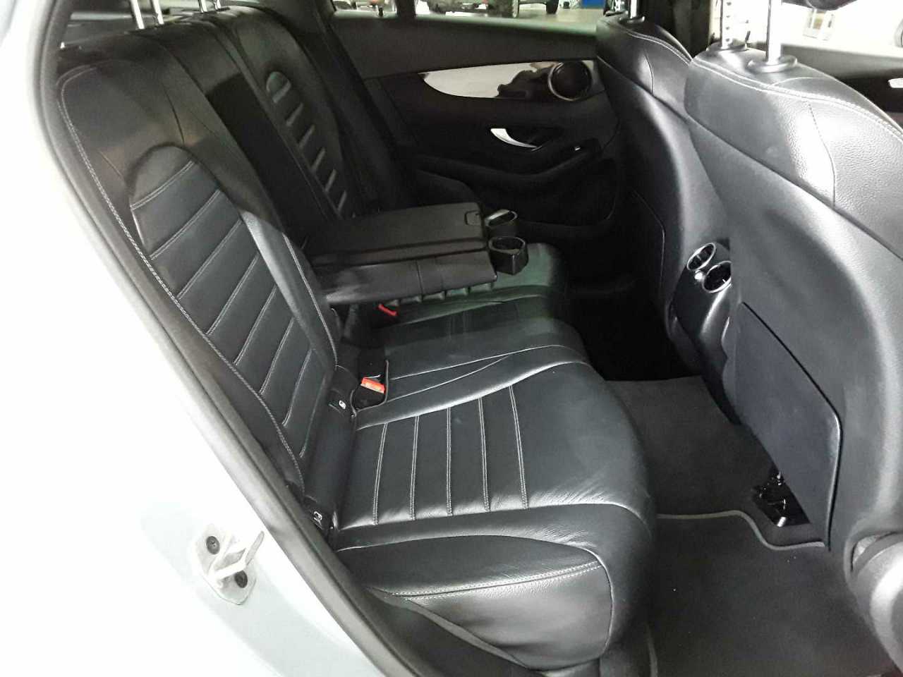 Mercedes-Benz GLC 300 de 4Matic 9G-TRONIC 14