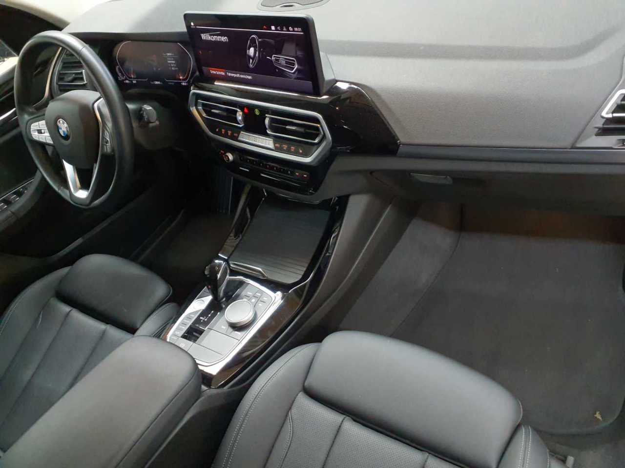 Bmw X3 xDrive20d Aut. 9