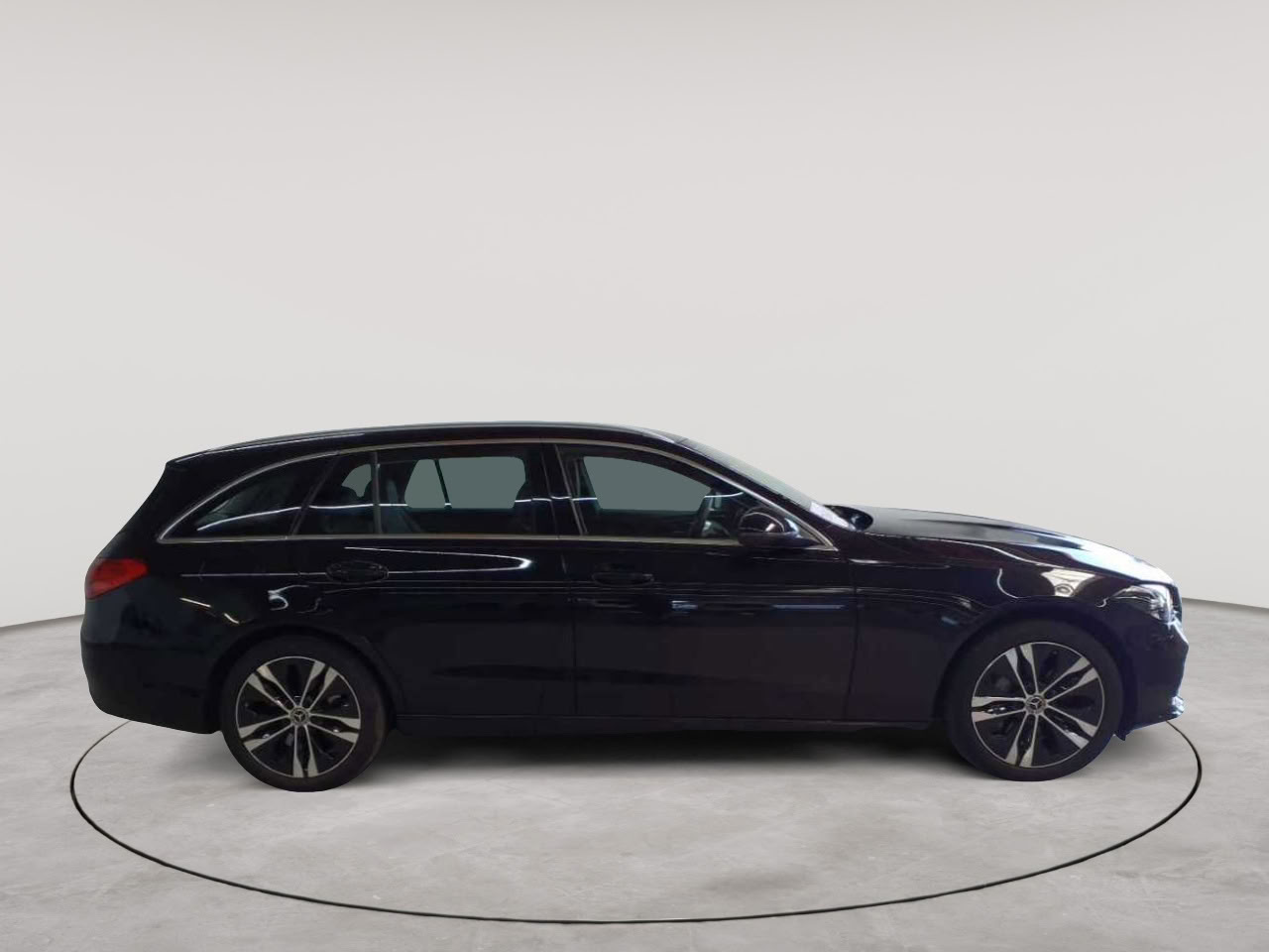 Mercedes-Benz C 300 e T 9G-TRONIC Avantgarde 3