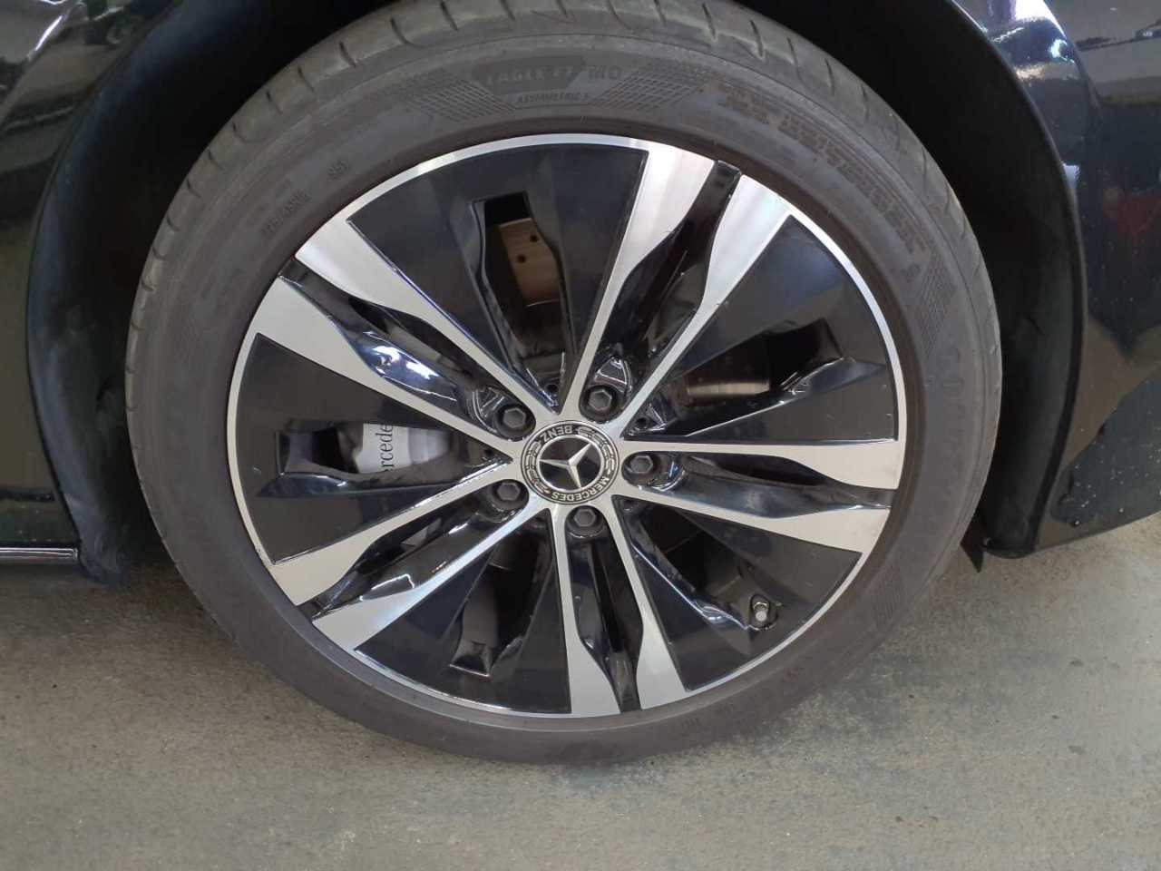 Mercedes-Benz C 300 e T 9G-TRONIC Avantgarde 17