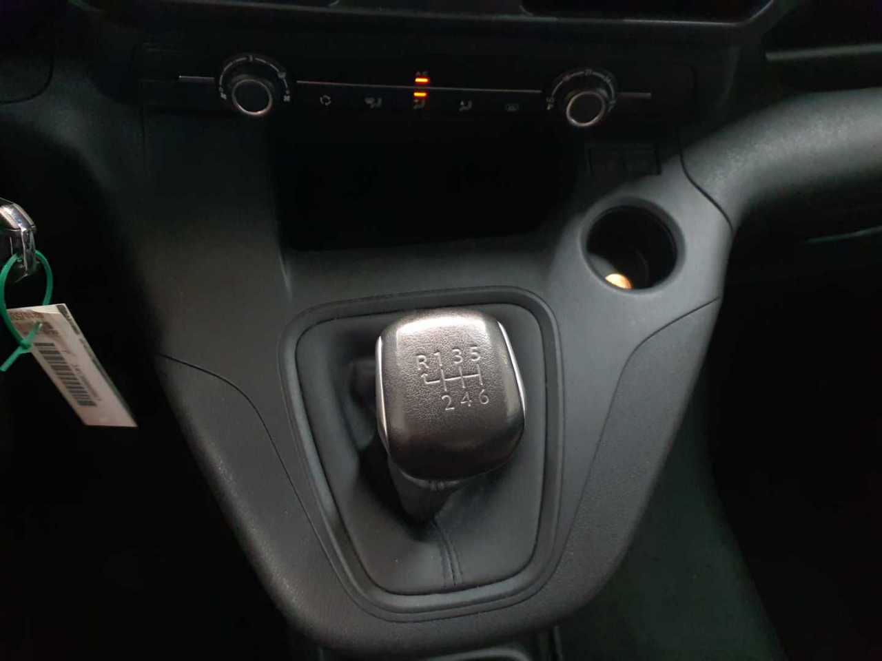 Opel Combo Life 1.5 D Start/Stop Edition 10