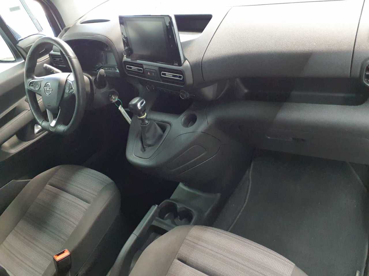 Opel Combo Life 1.5 D Start/Stop Edition 9