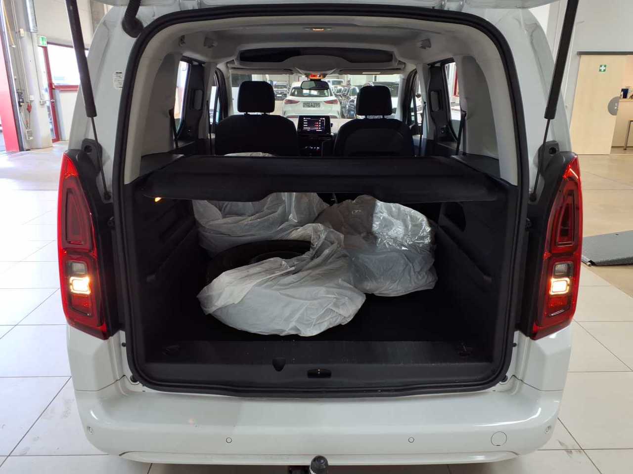 Opel Combo Life 1.5 D Start/Stop Elegance 15