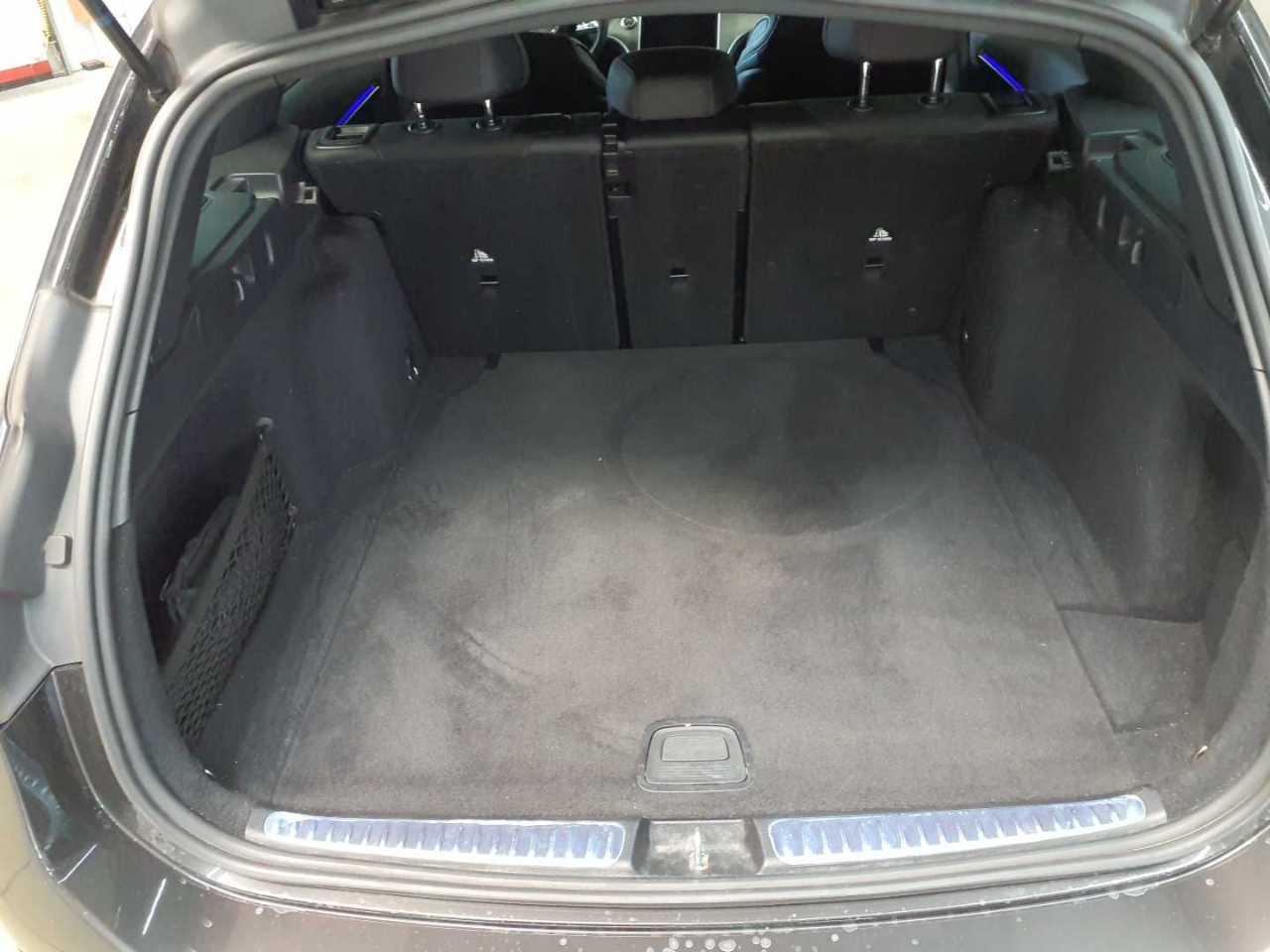 Mercedes-Benz C 200 T 9G-TRONIC AMG Line 15