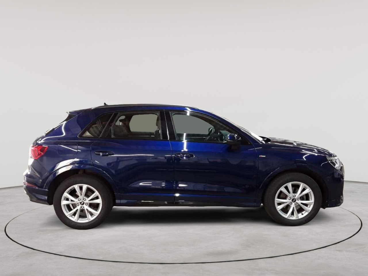 Audi Q3 35 TDI quattro S tronic S line 3