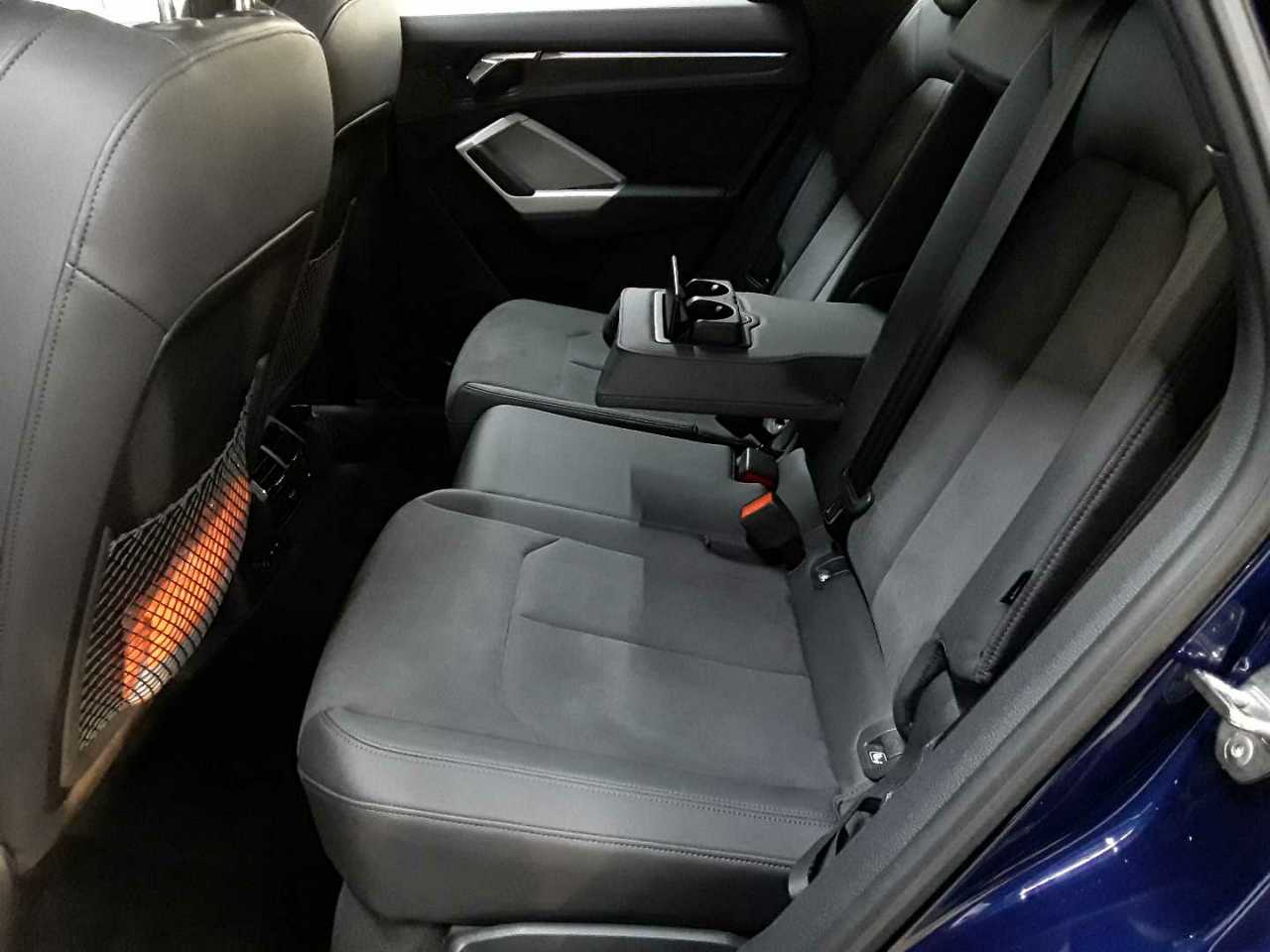Audi Q3 35 TDI quattro S tronic S line 13