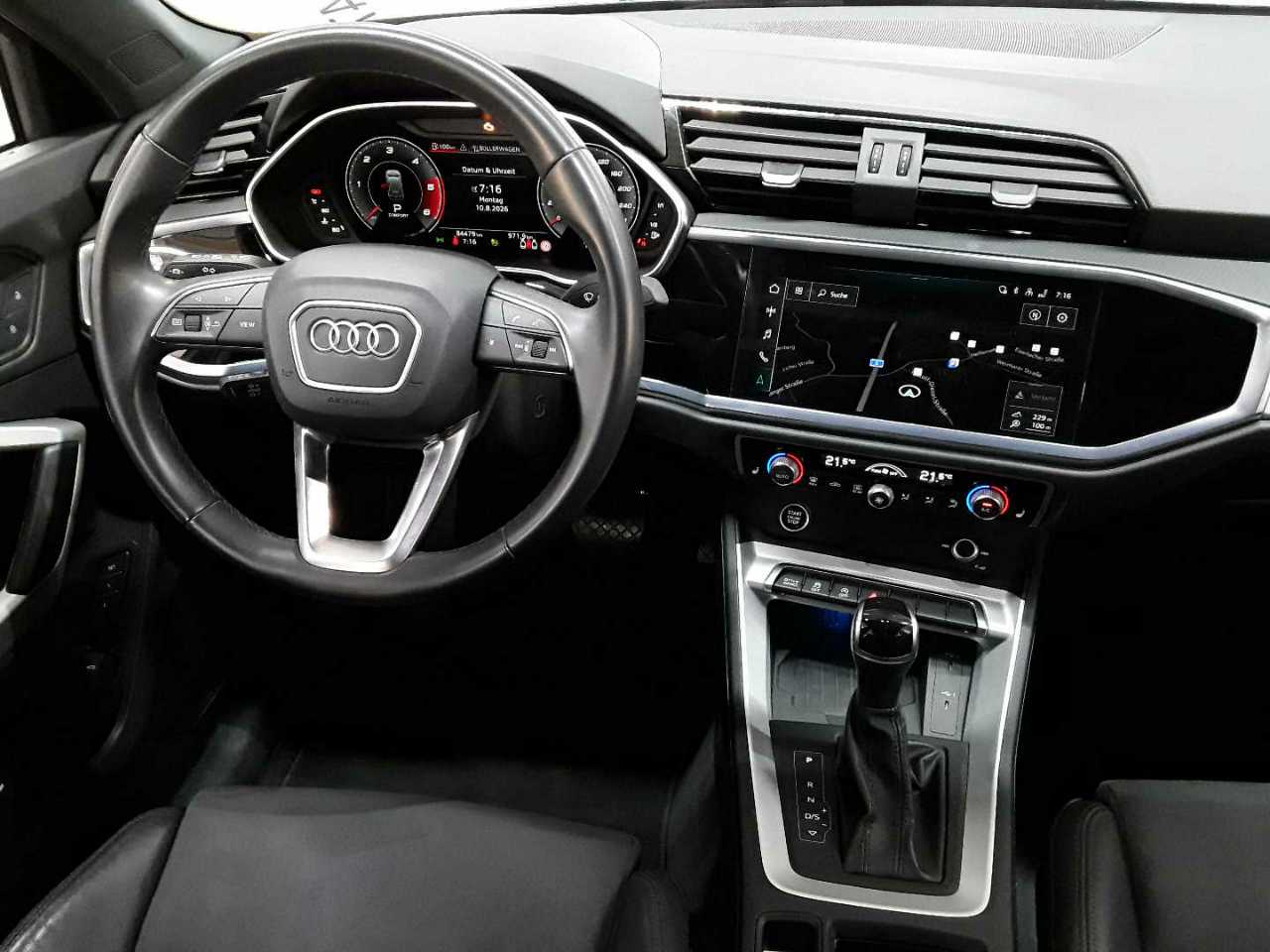 Audi Q3 35 TDI quattro S tronic S line 10