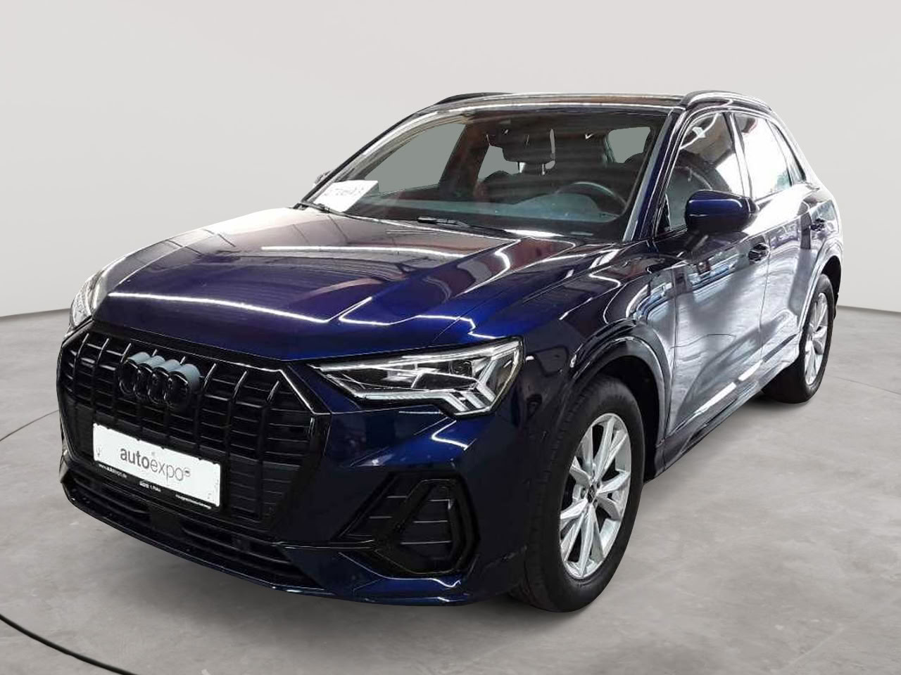 Audi Q3 35 TDI quattro S tronic S line 2