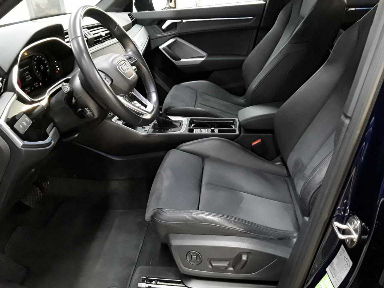 Audi Q3 35 TDI quattro S tronic S line 7