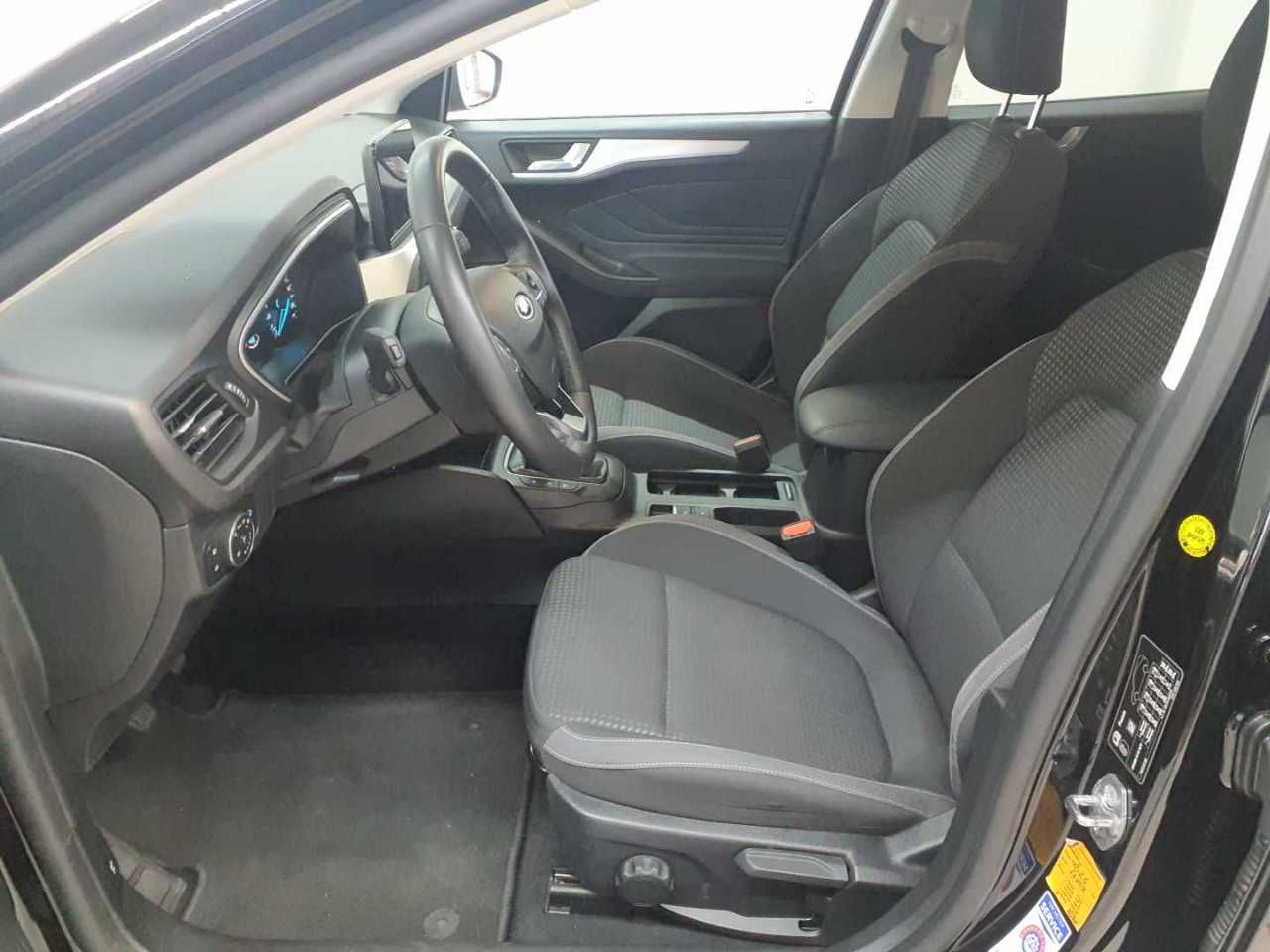 Ford Focus Turnier 1.5 EcoBlue Start-Stopp-System COOL&CONNECT 8