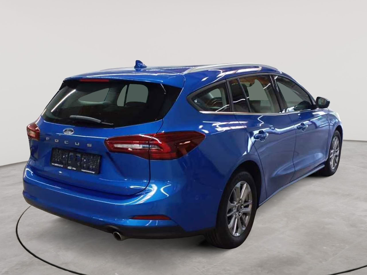 Ford Focus Turnier 1.5 EcoBlue Start-Stopp-System Aut. TITANIUM 4
