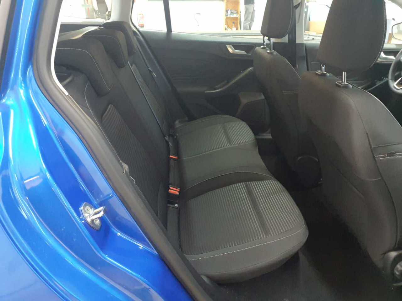 Ford Focus Turnier 1.5 EcoBlue Start-Stopp-System Aut. TITANIUM 13