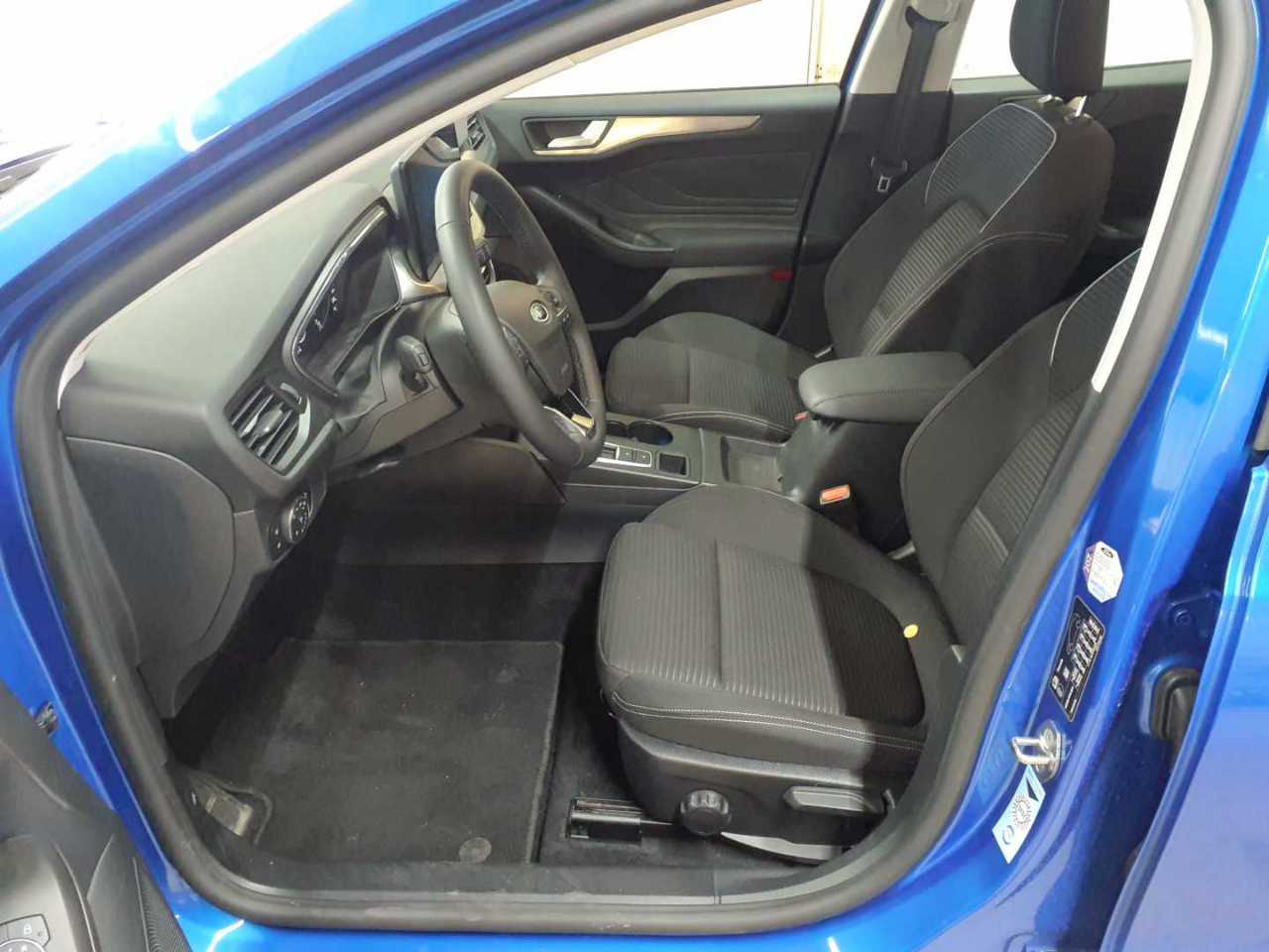 Ford Focus Turnier 1.5 EcoBlue Start-Stopp-System Aut. TITANIUM 8