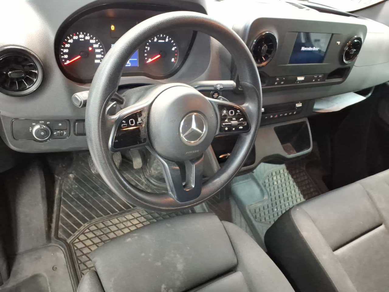 Mercedes-Benz 319 CDI Sprinter Standard HA 7G-TRONIC Plus 11