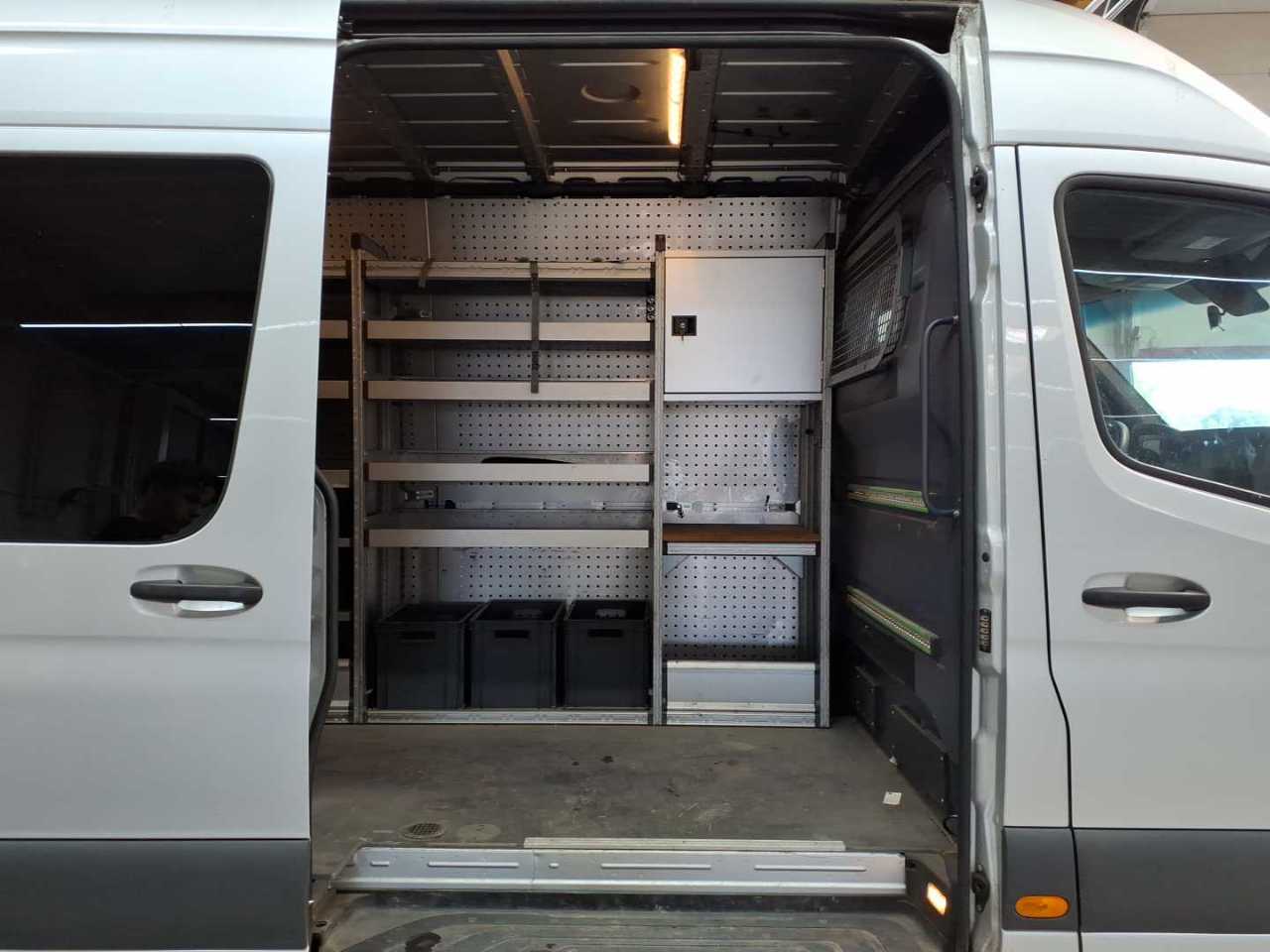 Mercedes-Benz 319 CDI Sprinter Standard HA 7G-TRONIC Plus 8