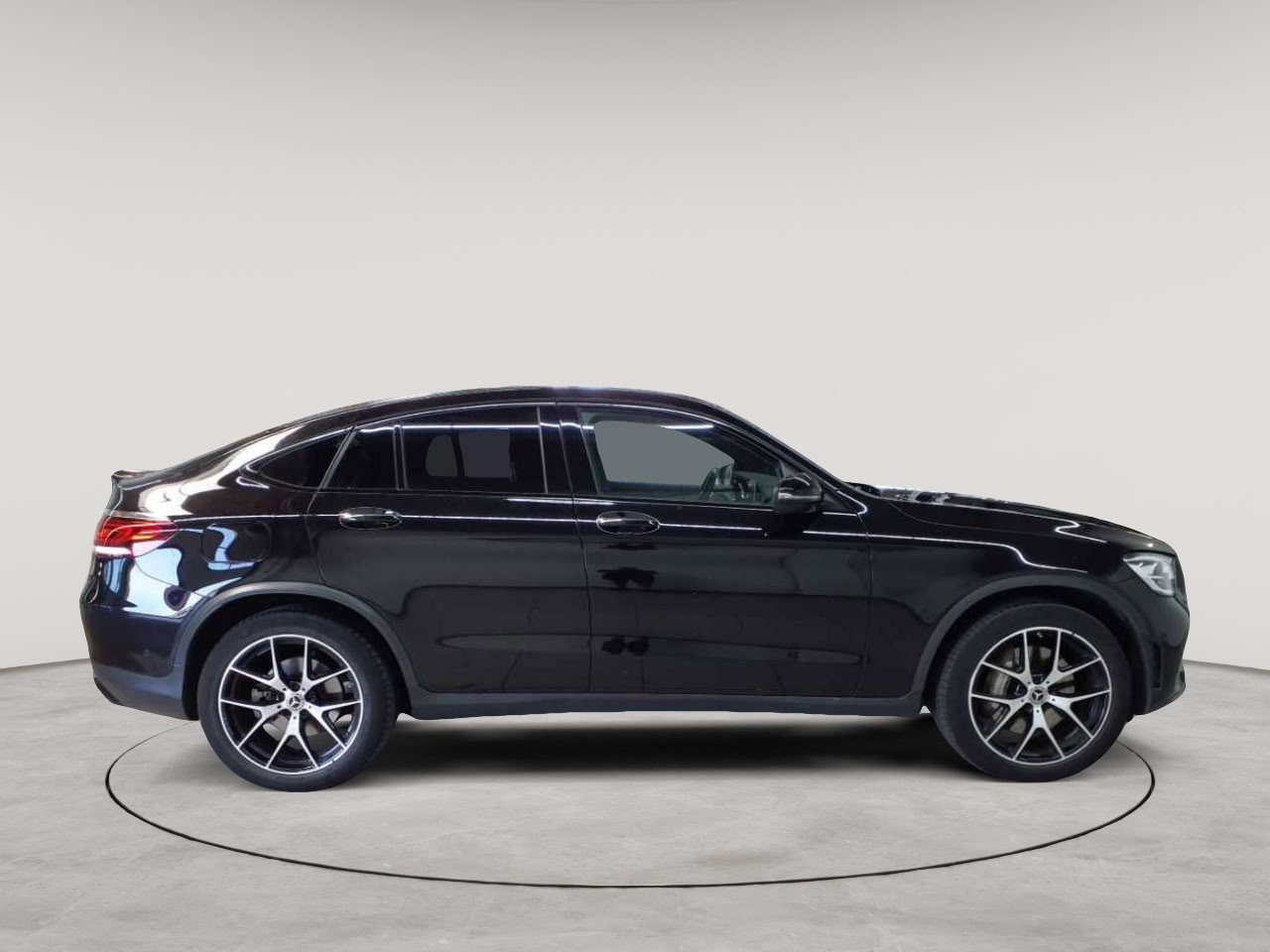 Mercedes-Benz GLC-Coupe 200 4Matic 9G-TRONIC AMG Line 3