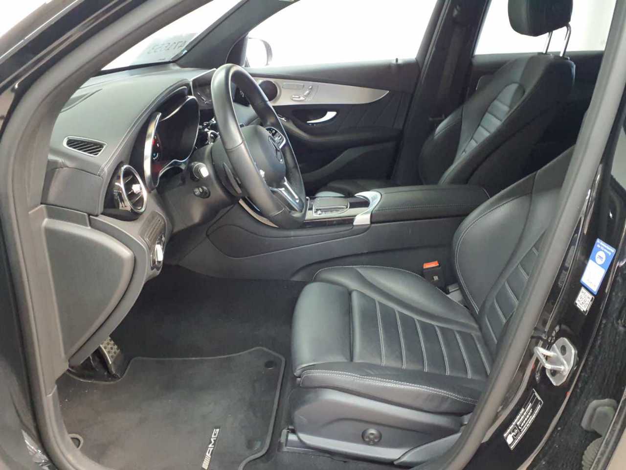 Mercedes-Benz GLC-Coupe 200 4Matic 9G-TRONIC AMG Line 8