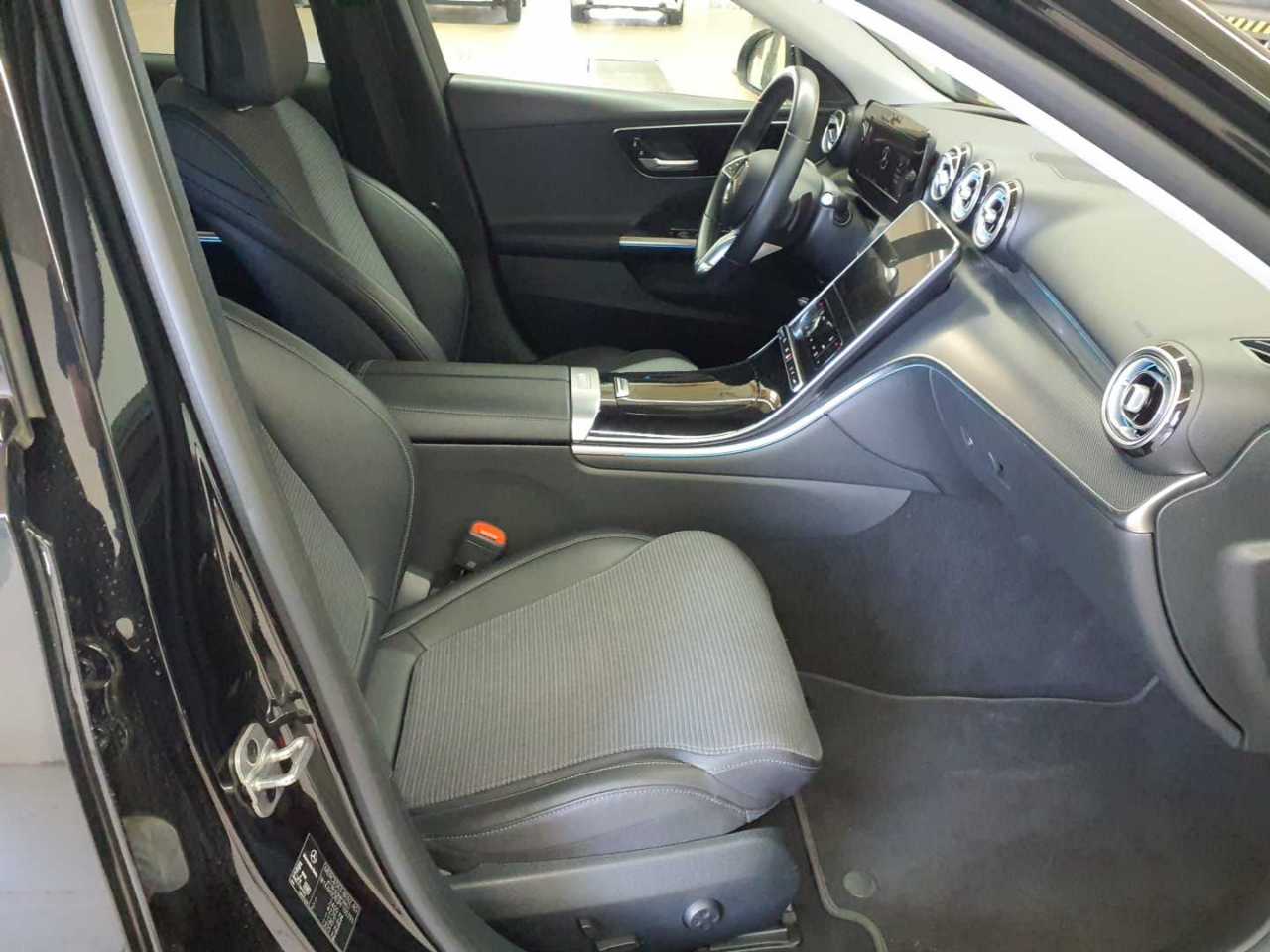 Mercedes-Benz C 200 d T 9G-TRONIC Avantgarde 7