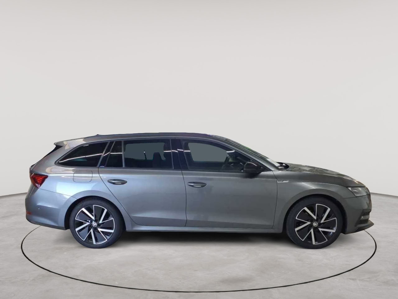Skoda Octavia Combi 2.0 TSI DSG 4x4 Sportline 3
