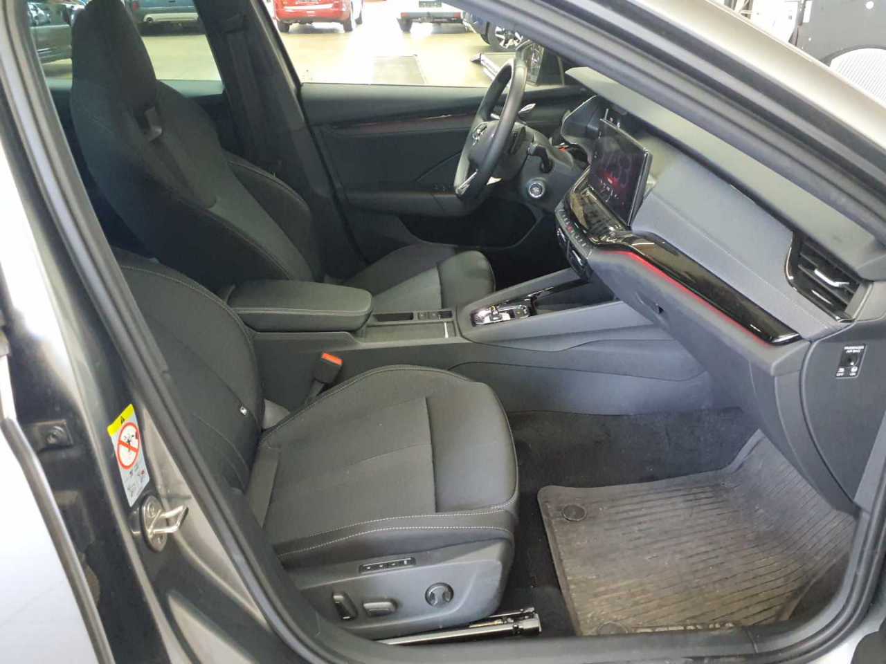Skoda Octavia Combi 2.0 TSI DSG 4x4 Sportline 7