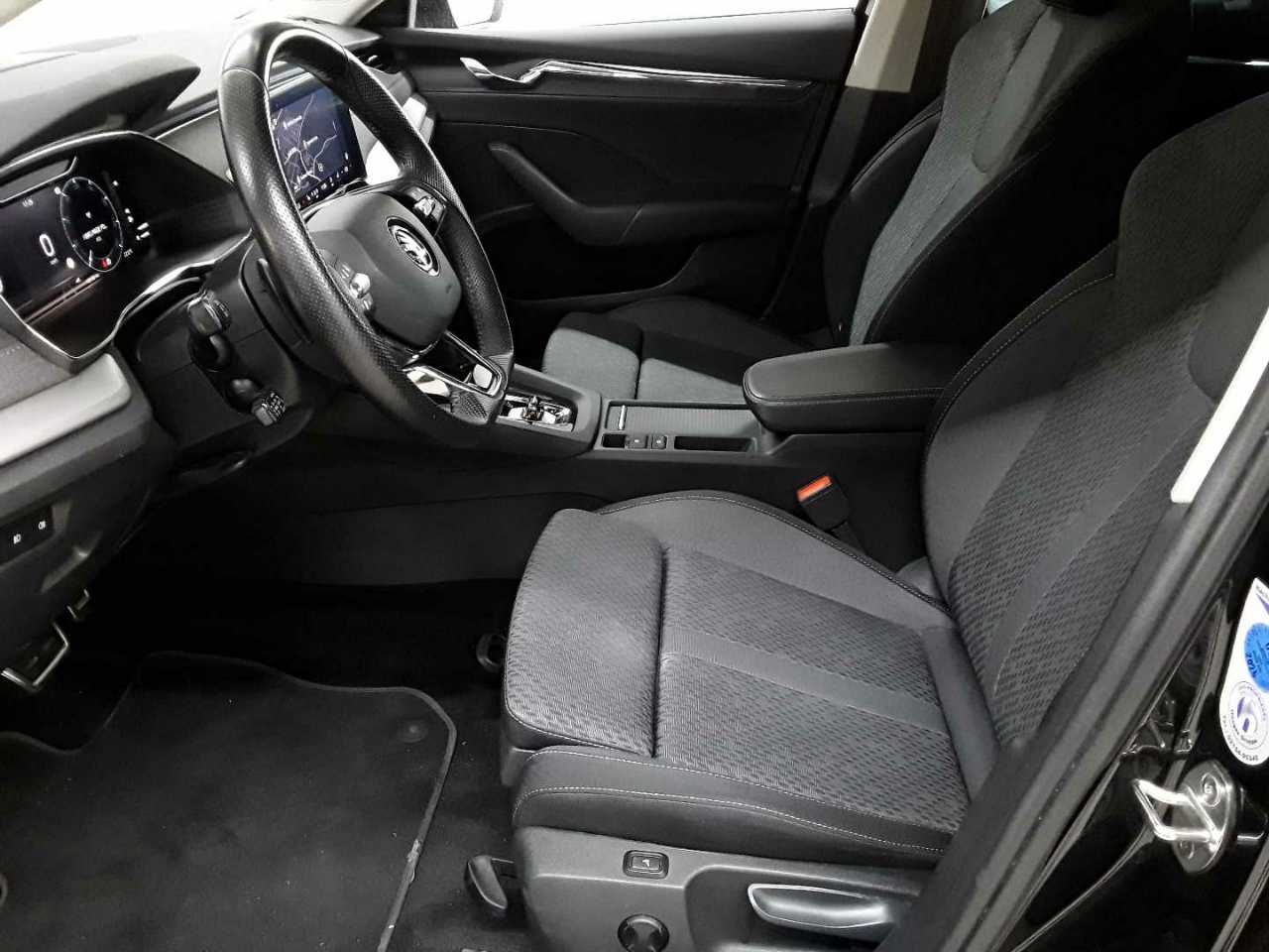 Skoda Octavia Combi 1.4 TSI iV DSG Style 7