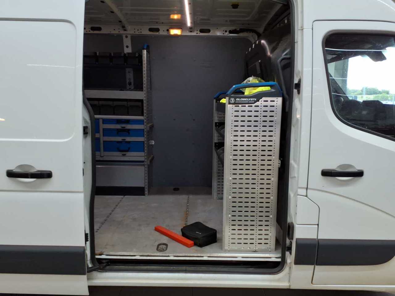Opel Movano 2.3 D L2H2 2WD VA S&S 13