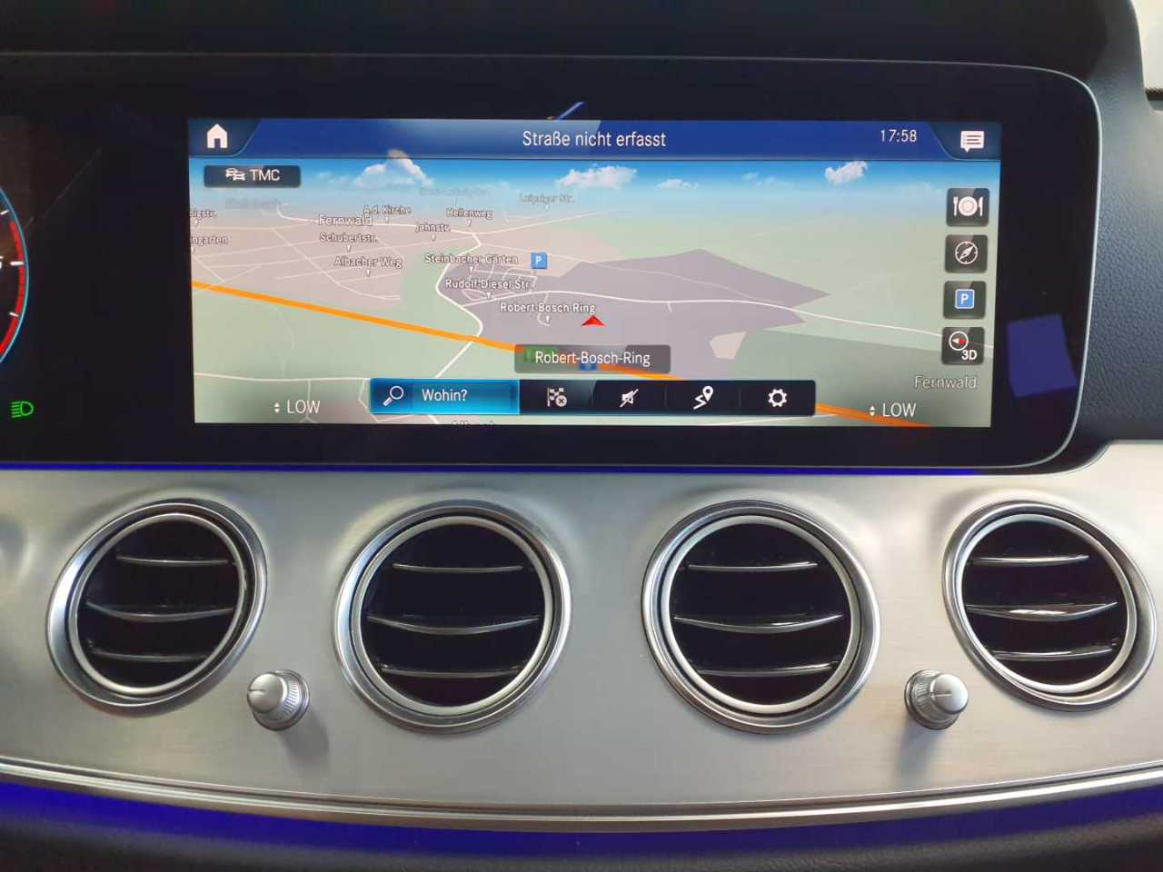 Mercedes-Benz E 220 d 4Matic T 9G-TRONIC Avantgarde 12