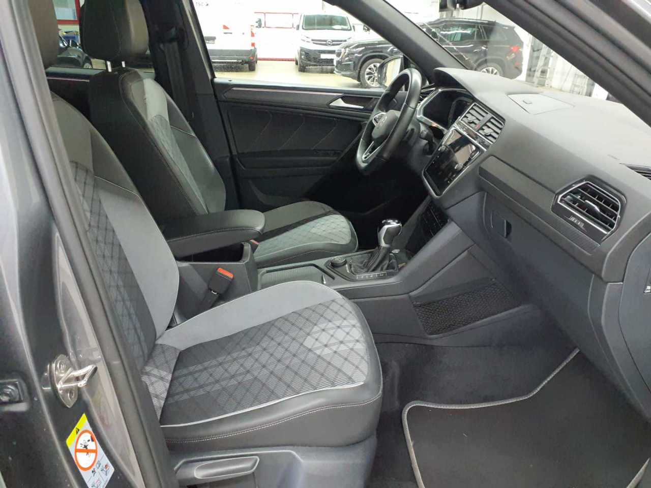Vw Tiguan Allspace 2.0 TDI SCR 4Motion DSG R-Line 7