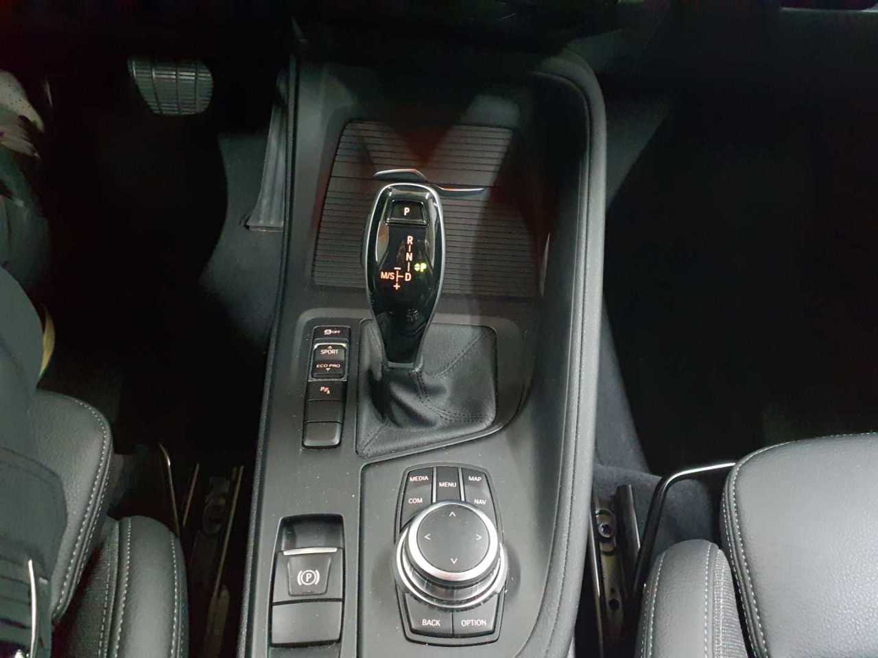 Bmw X1 sDrive18d Aut. 10