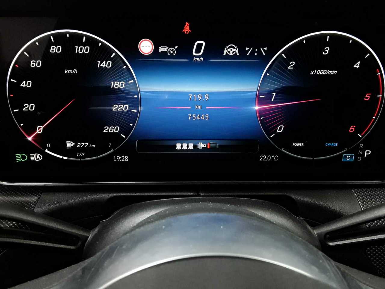 Mercedes-Benz C 220 d T 9G-TRONIC Avantgarde 11