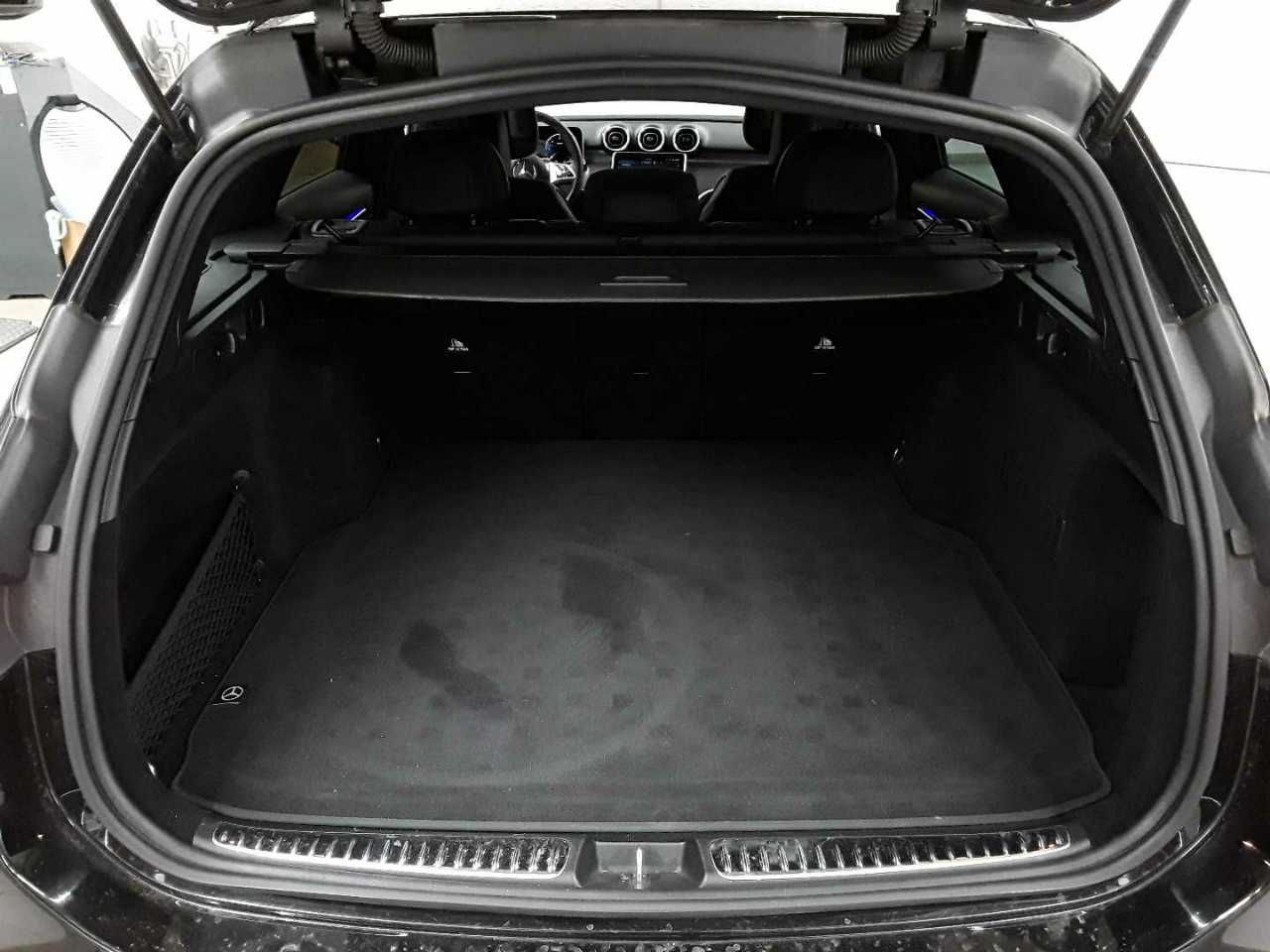 Mercedes-Benz C 220 d T 9G-TRONIC Avantgarde 15