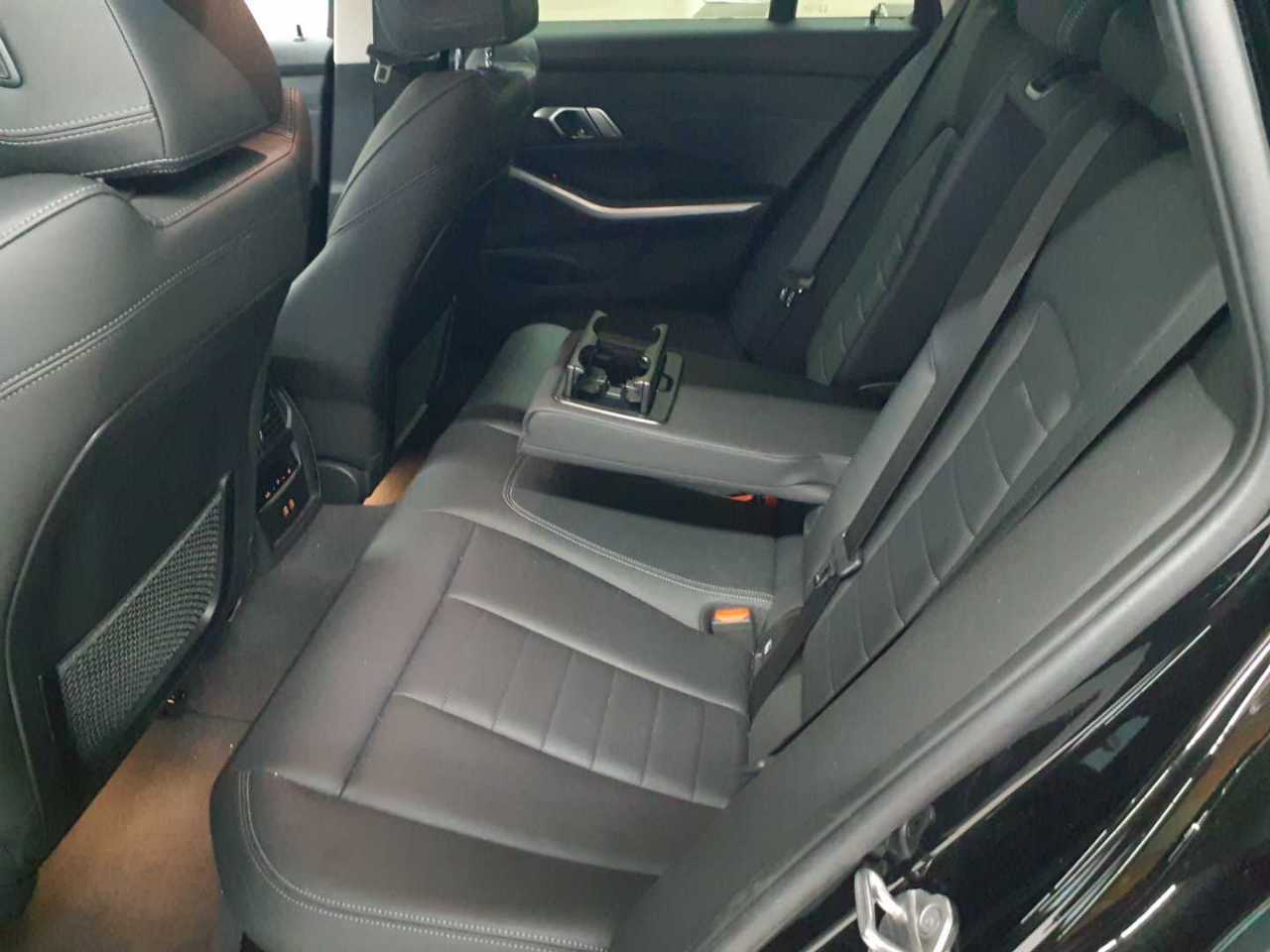 Bmw 320d Touring Aut. 13