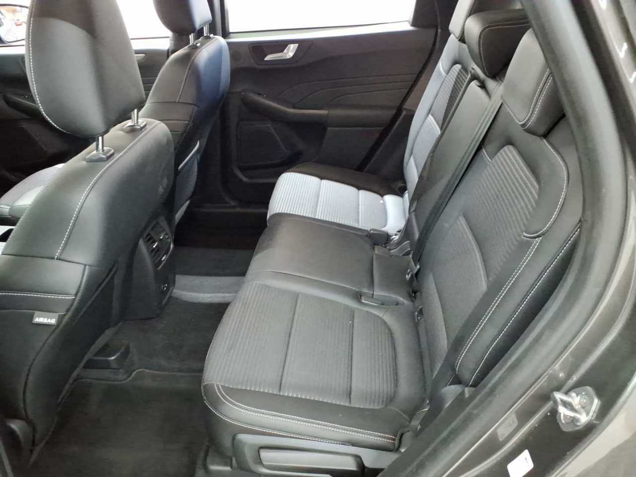 Ford Kuga 2.0 EcoBlue Hybrid TITANIUM X 13