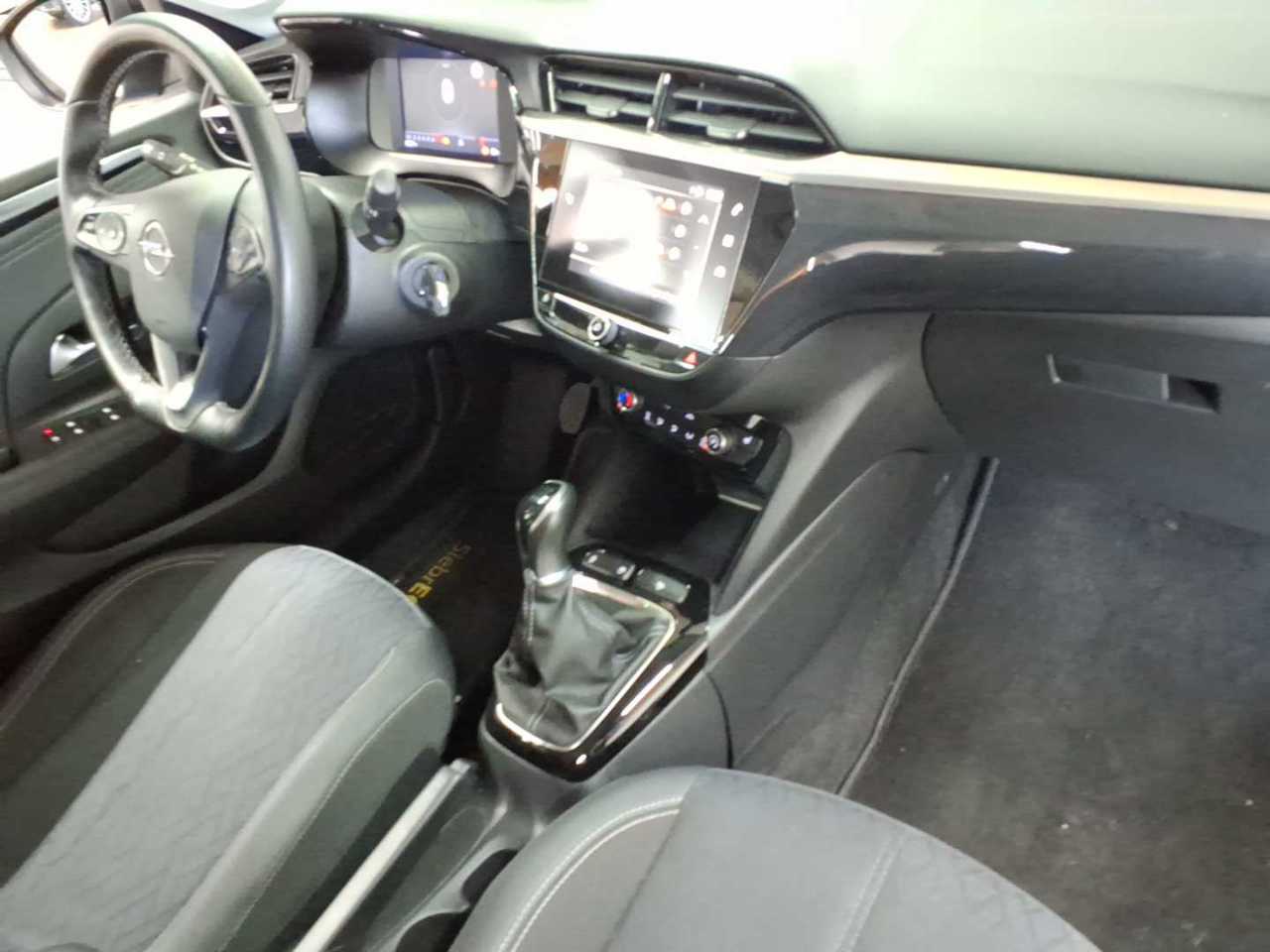 Opel Corsa 1.2 Start/Stop Elegance 9