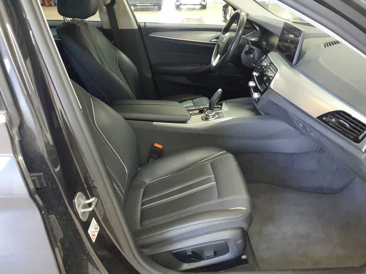 Bmw 530e Touring Aut. Luxury Line 8