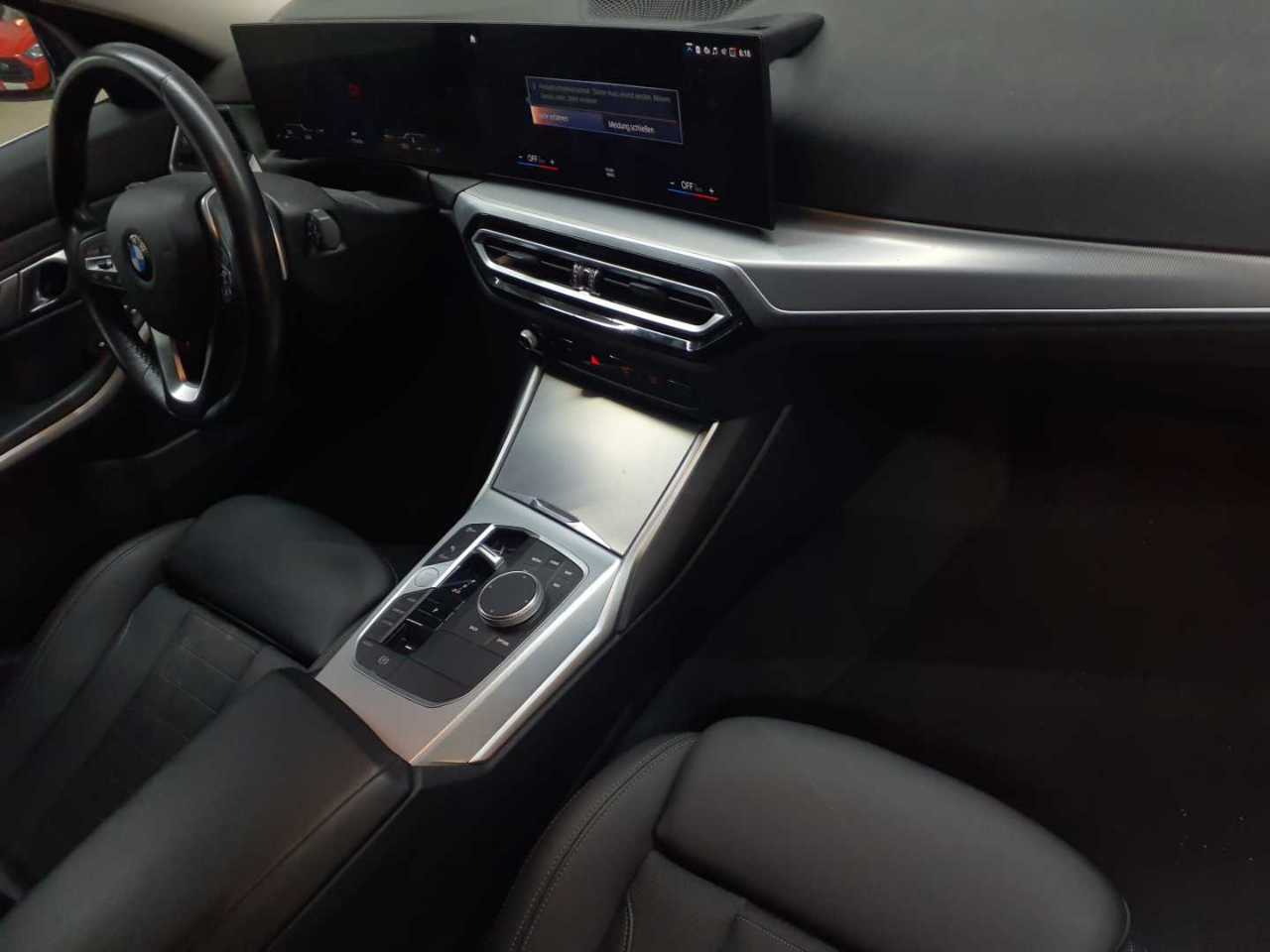 Bmw 318i Touring Aut. 9