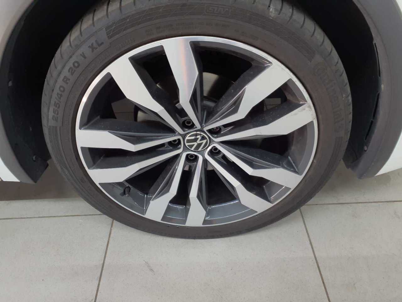 Vw Tiguan 1.5 TSI OPF DSG R-Line 17