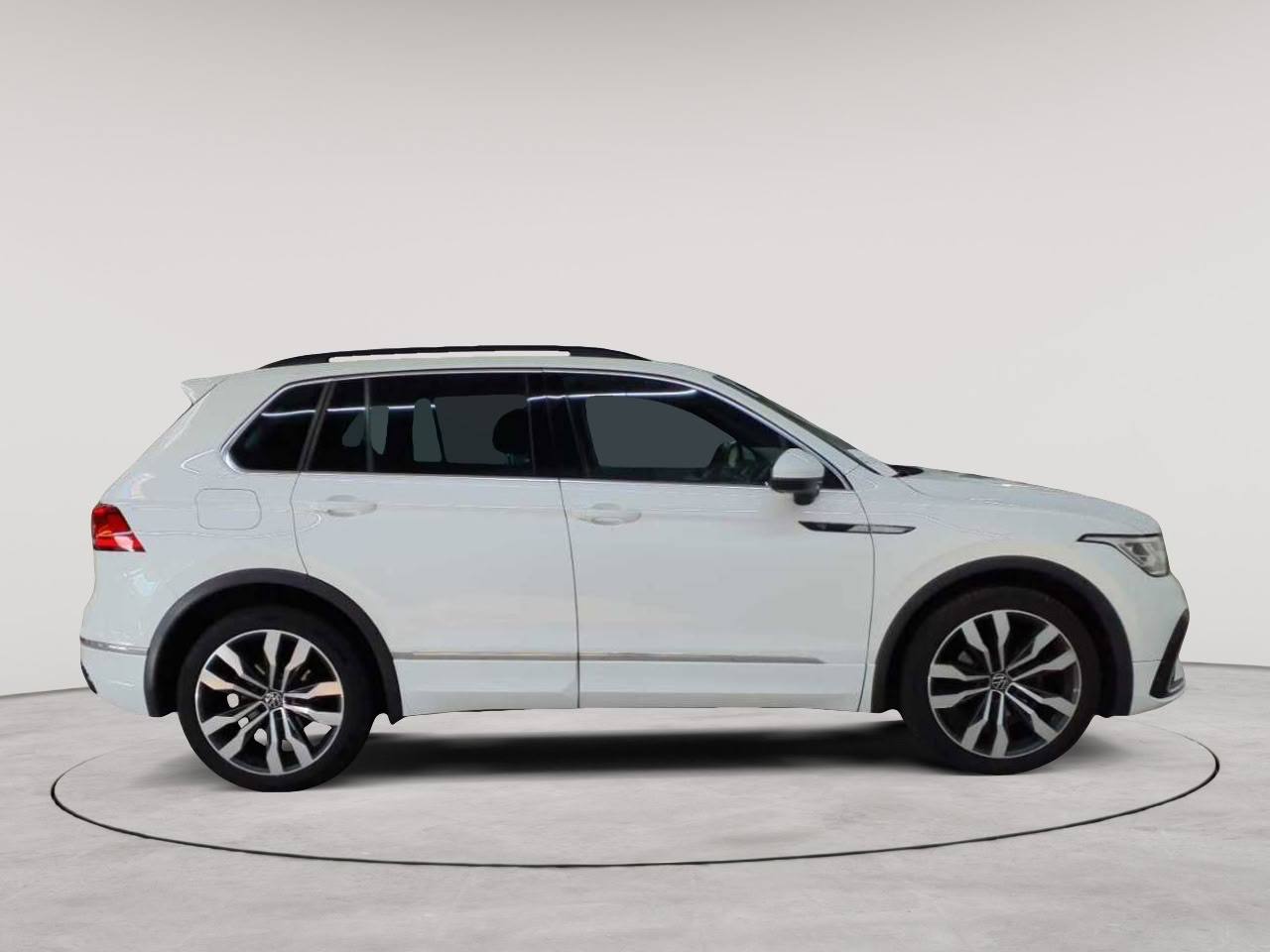 Vw Tiguan 1.5 TSI OPF DSG R-Line 3