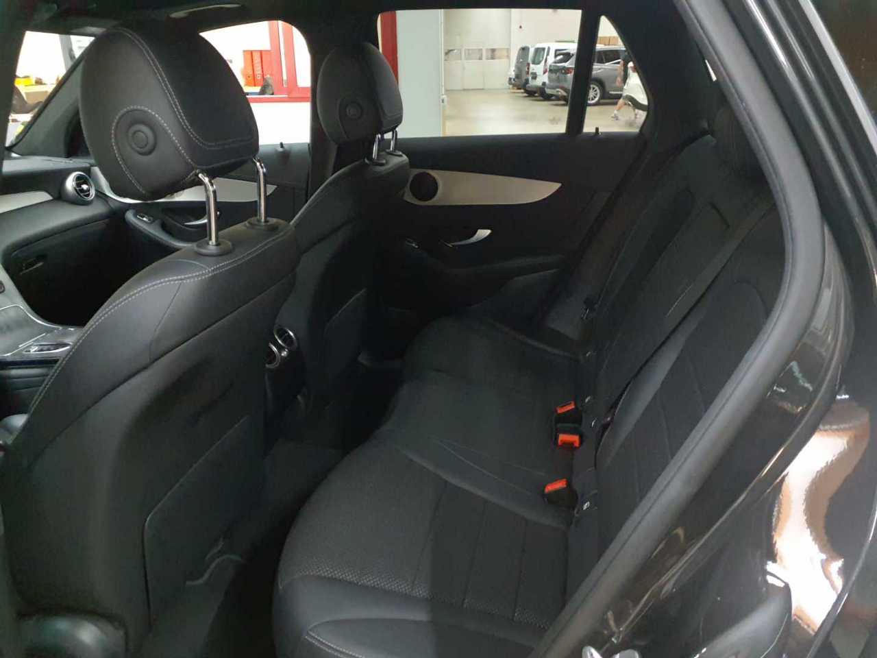 Mercedes-Benz GLC 200 4Matic 9G-TRONIC Exclusive 13
