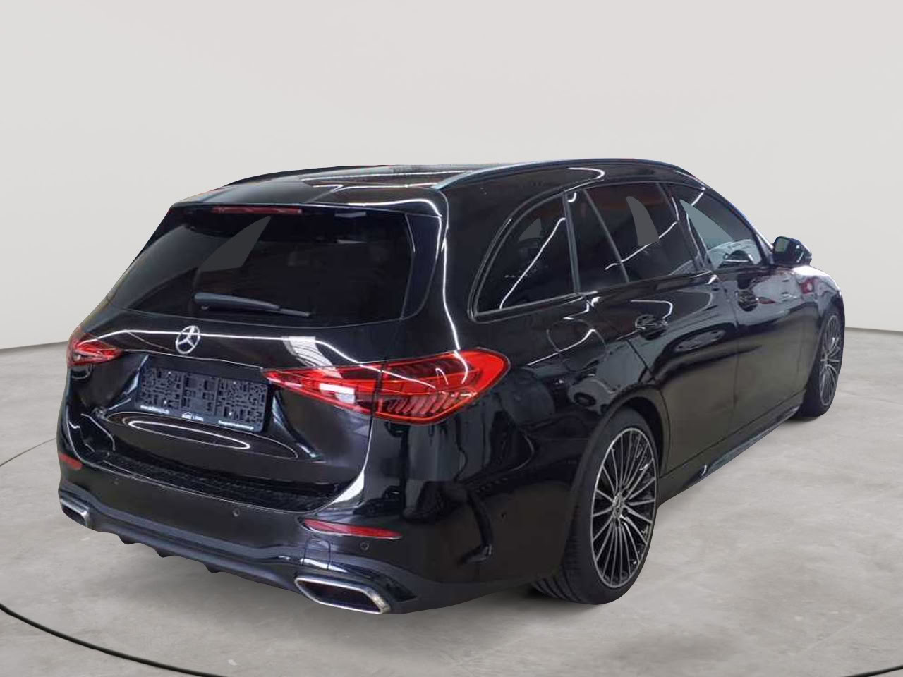 Mercedes-Benz C 220 d 4Matic T 9G-TRONIC AMG Line 4