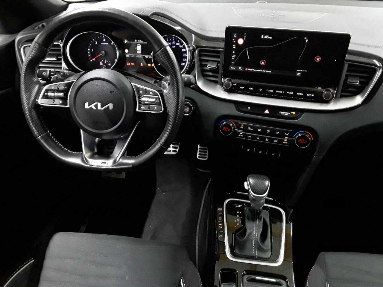 Kia Ceed SW 1.6 CRDi (48V Mild-Hybrid) DCT7 GT Line 10