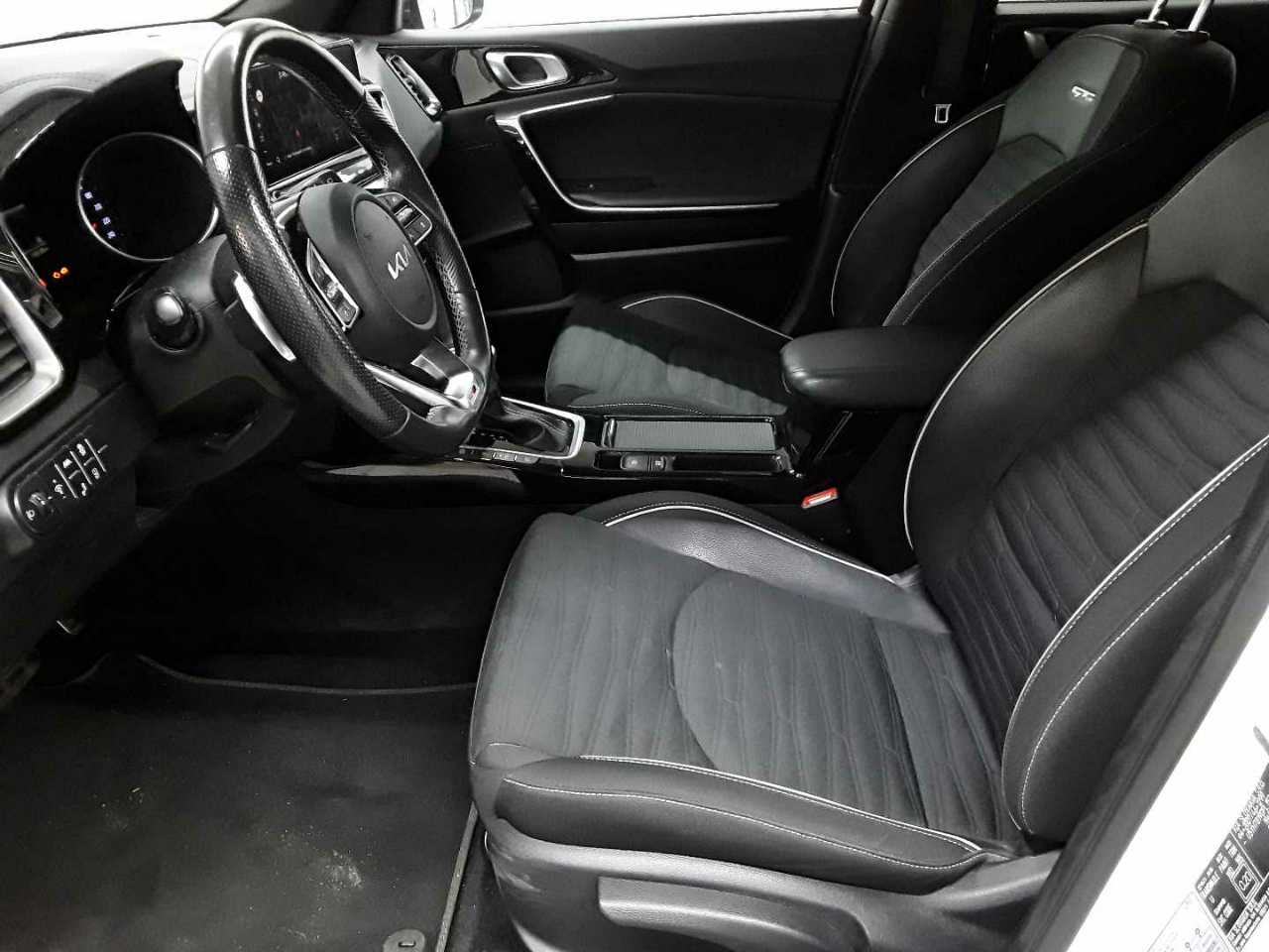 Kia Ceed SW 1.6 CRDi (48V Mild-Hybrid) DCT7 GT Line 7