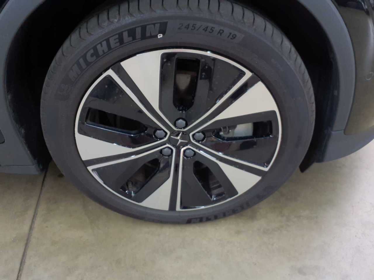 Polestar 2 Single Motor 78kWh 17