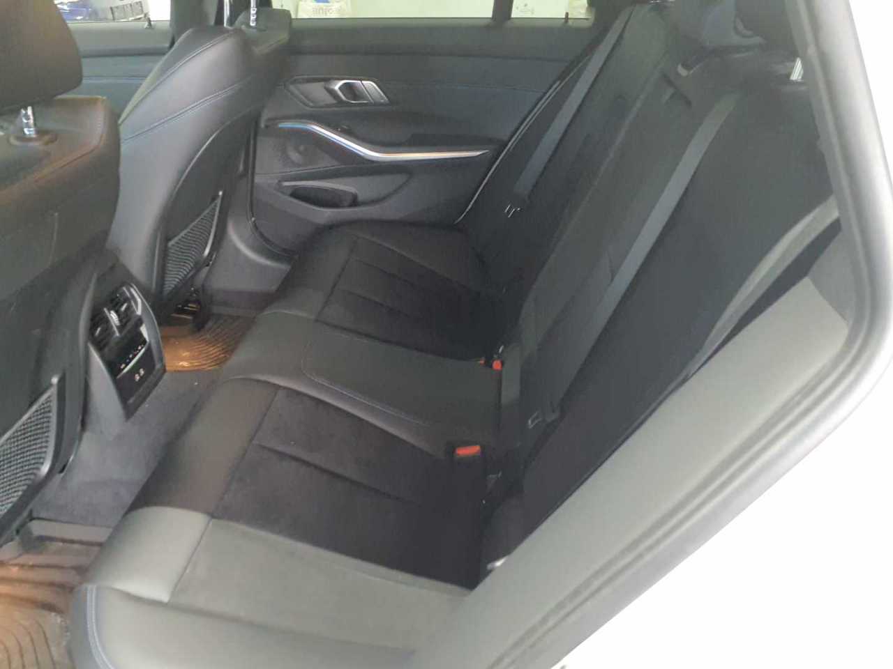Bmw 320e Touring Aut. M Sport 13