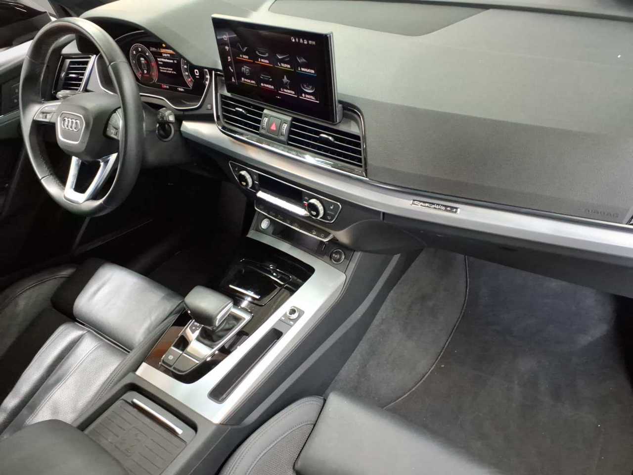 Audi Q5 40 TDI quattro S tronic S line 9