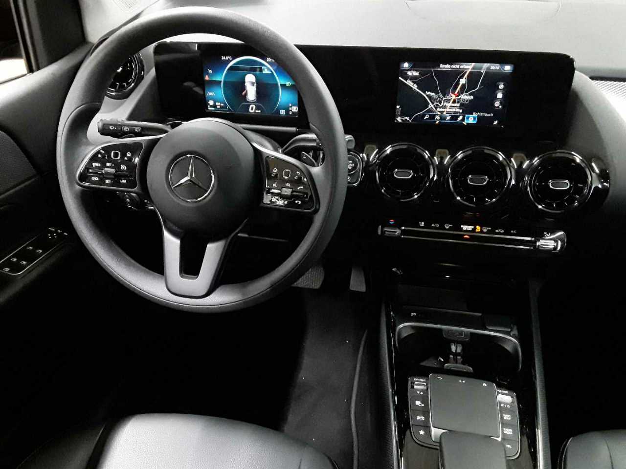 Mercedes-Benz B 180 7G-DCT 10