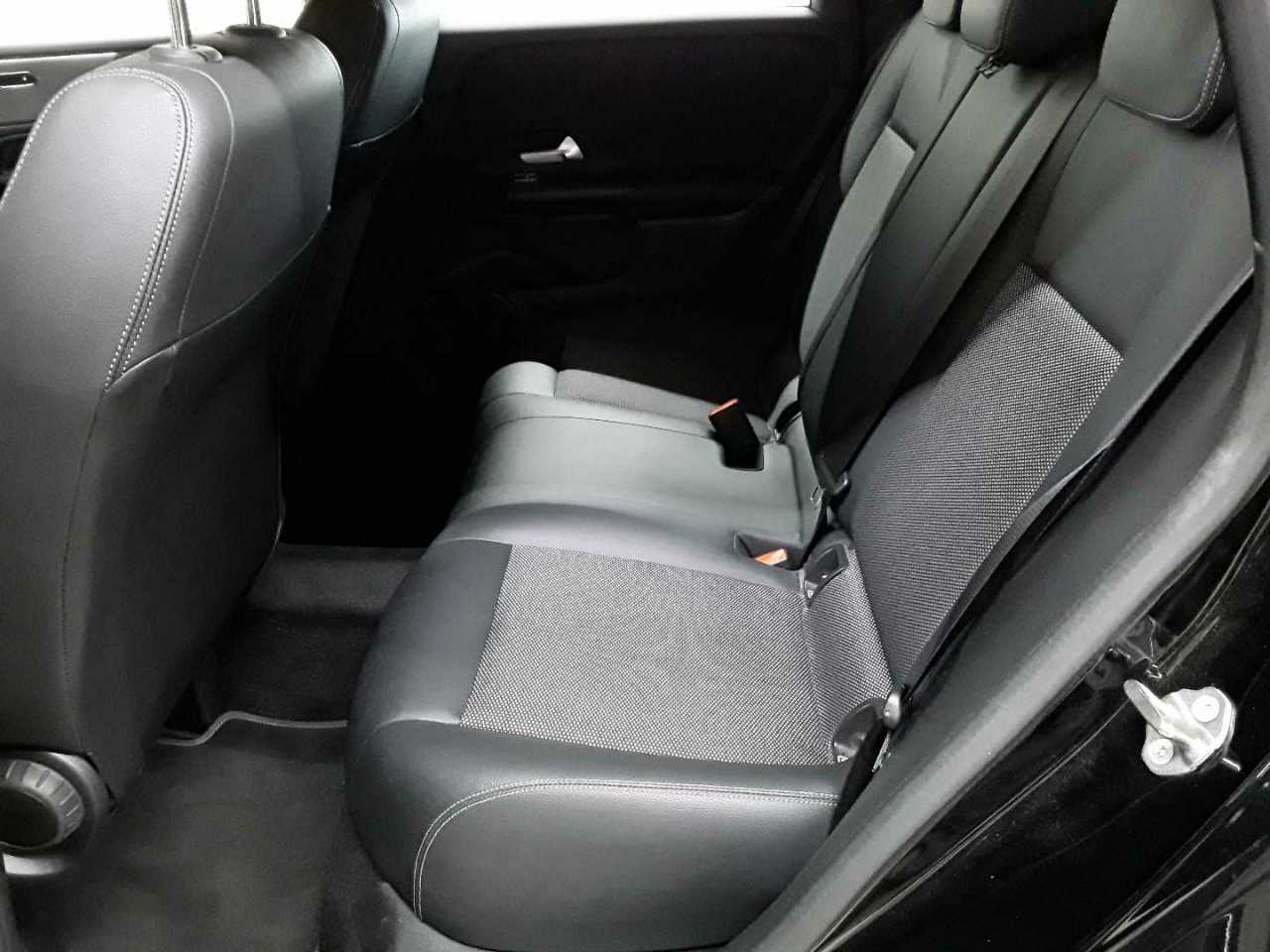Mercedes-Benz B 180 7G-DCT 13