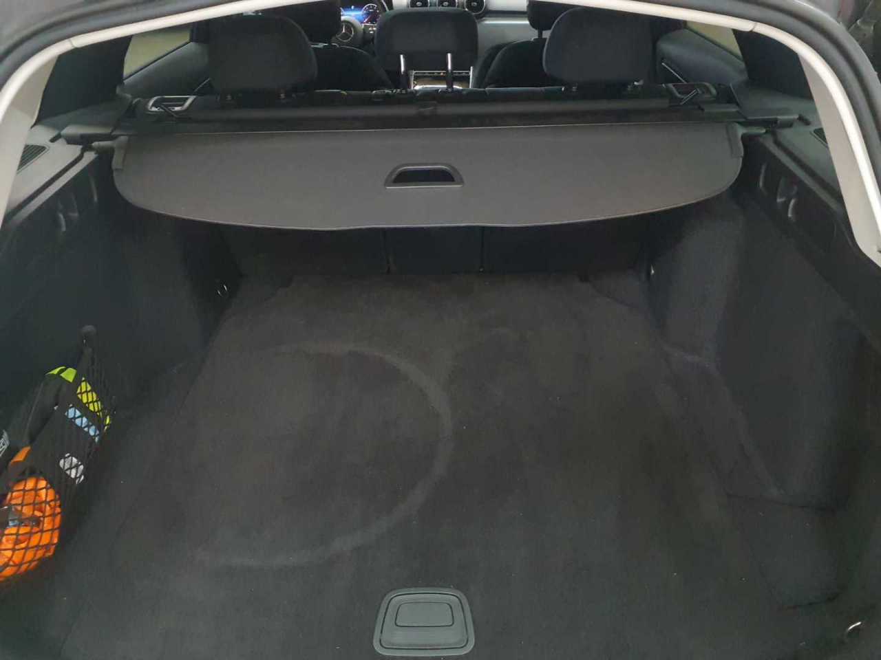 Mercedes-Benz C 180 T 9G-TRONIC 15