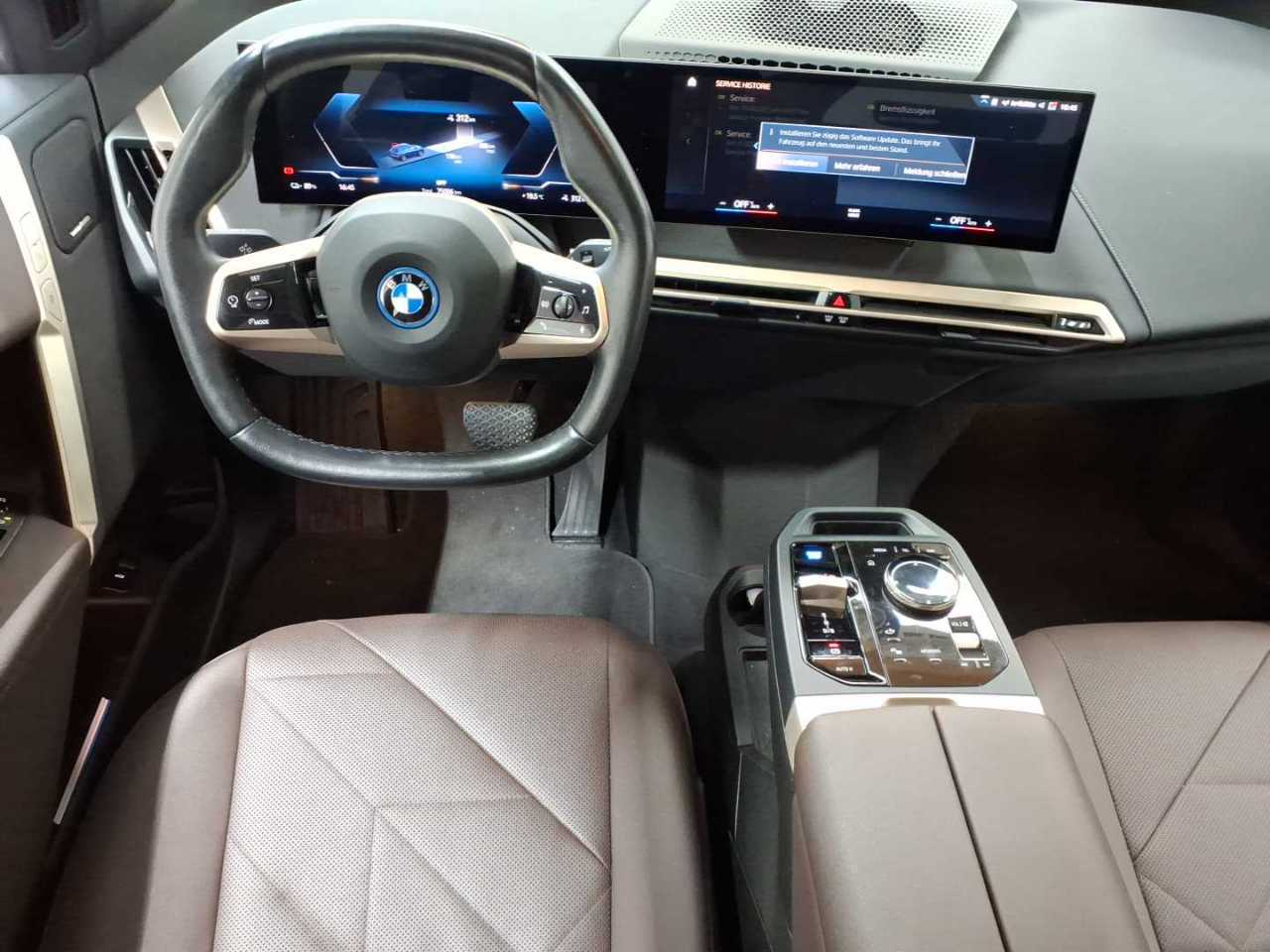 Bmw iX xDrive40 10